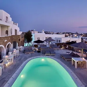 4* מלון Paolas τown Boutique